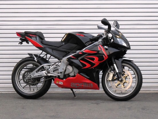 USED BIKE APRILIA RS125 入荷！