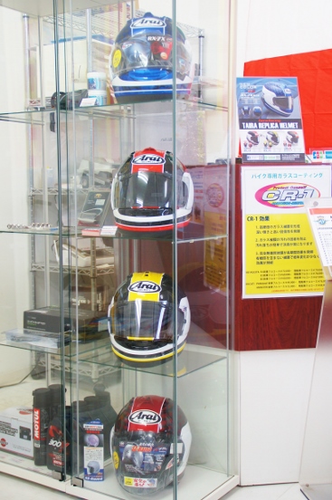 静岡店でもタイラレプリカヘルメット取扱中です