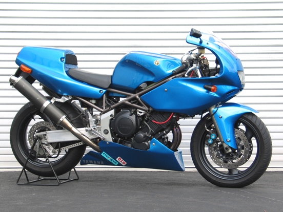 USED BIKE YAMAHA TRX850 入荷！