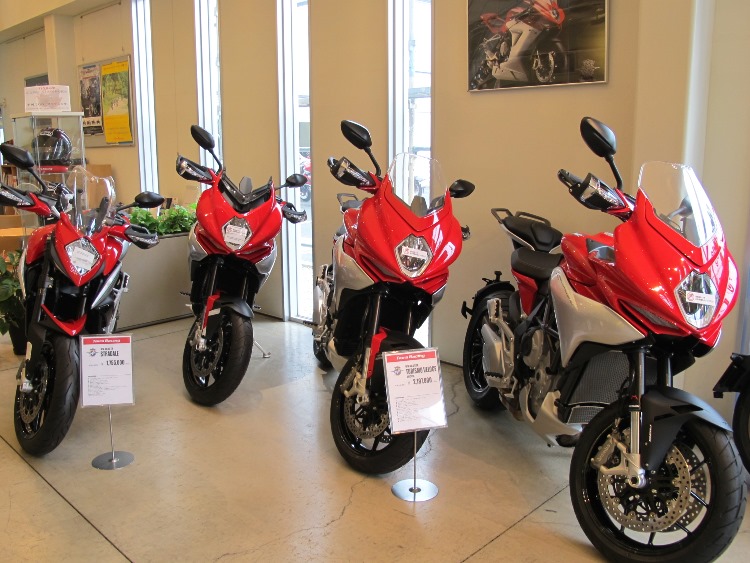 MV AGUSTA TURISMO VELOCE & STRADALE