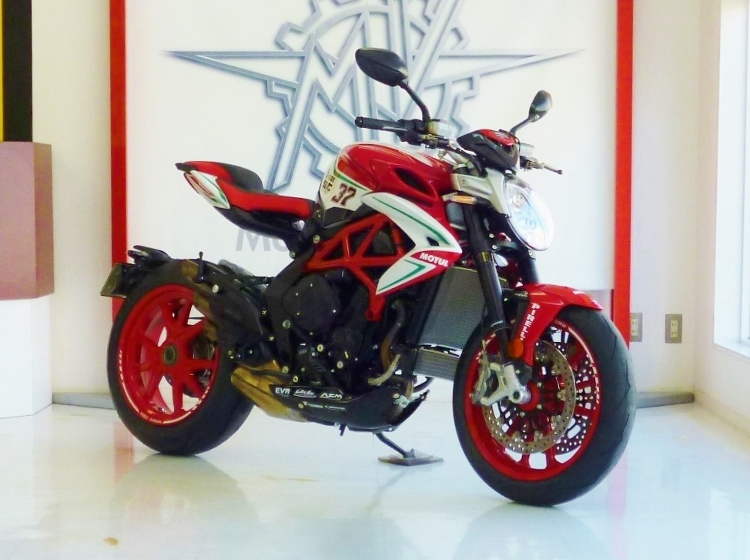【静岡店】MV AGUSTA BRUTALE800RC 展示中です