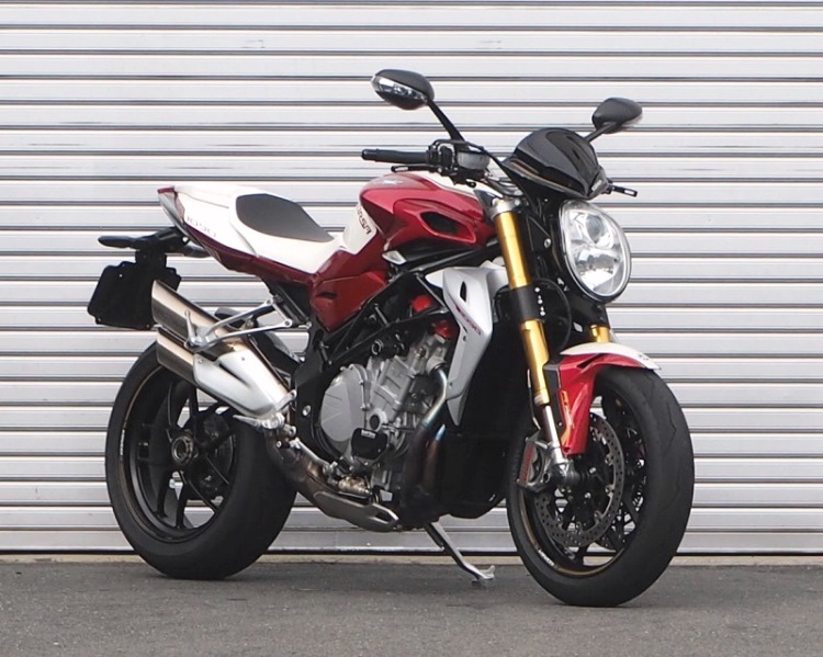 MV AGUSTA BRUTALE 4気筒シリーズ続き